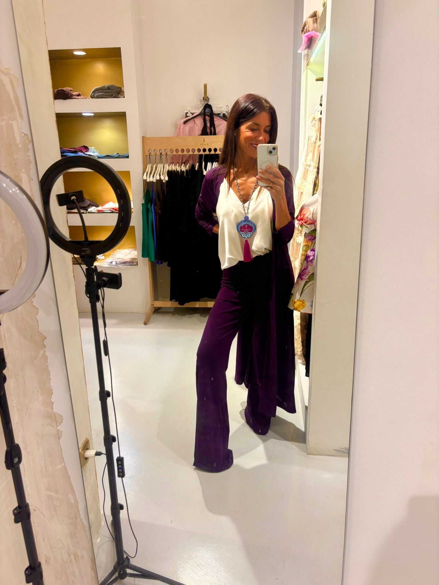 Pantalón berenjena