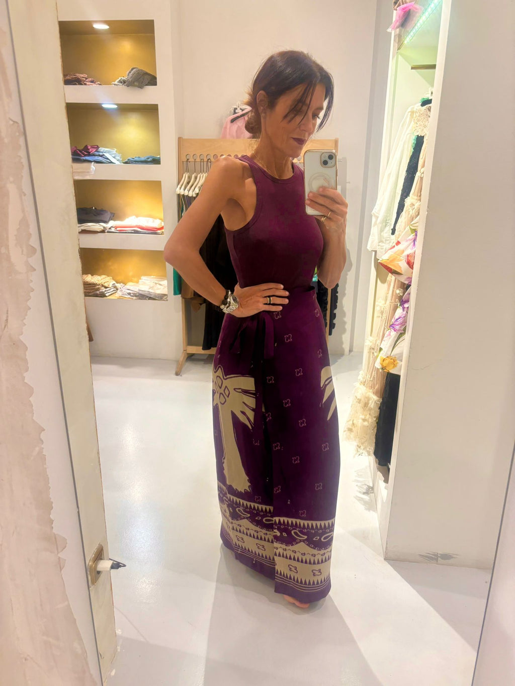 Camiseta morada